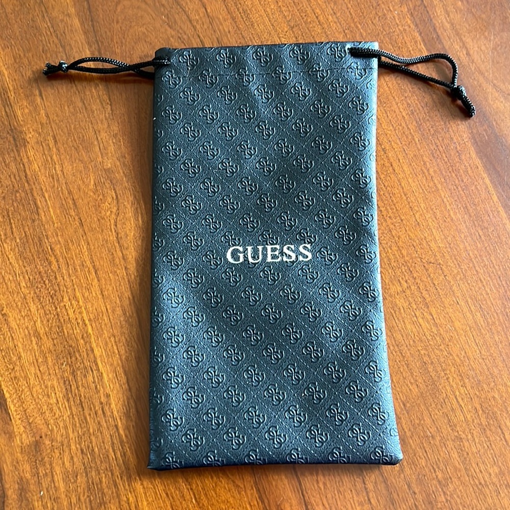 GUESS Original Black Faux Leather Eyewear Eyeglasses Sunglasses Pouch Case